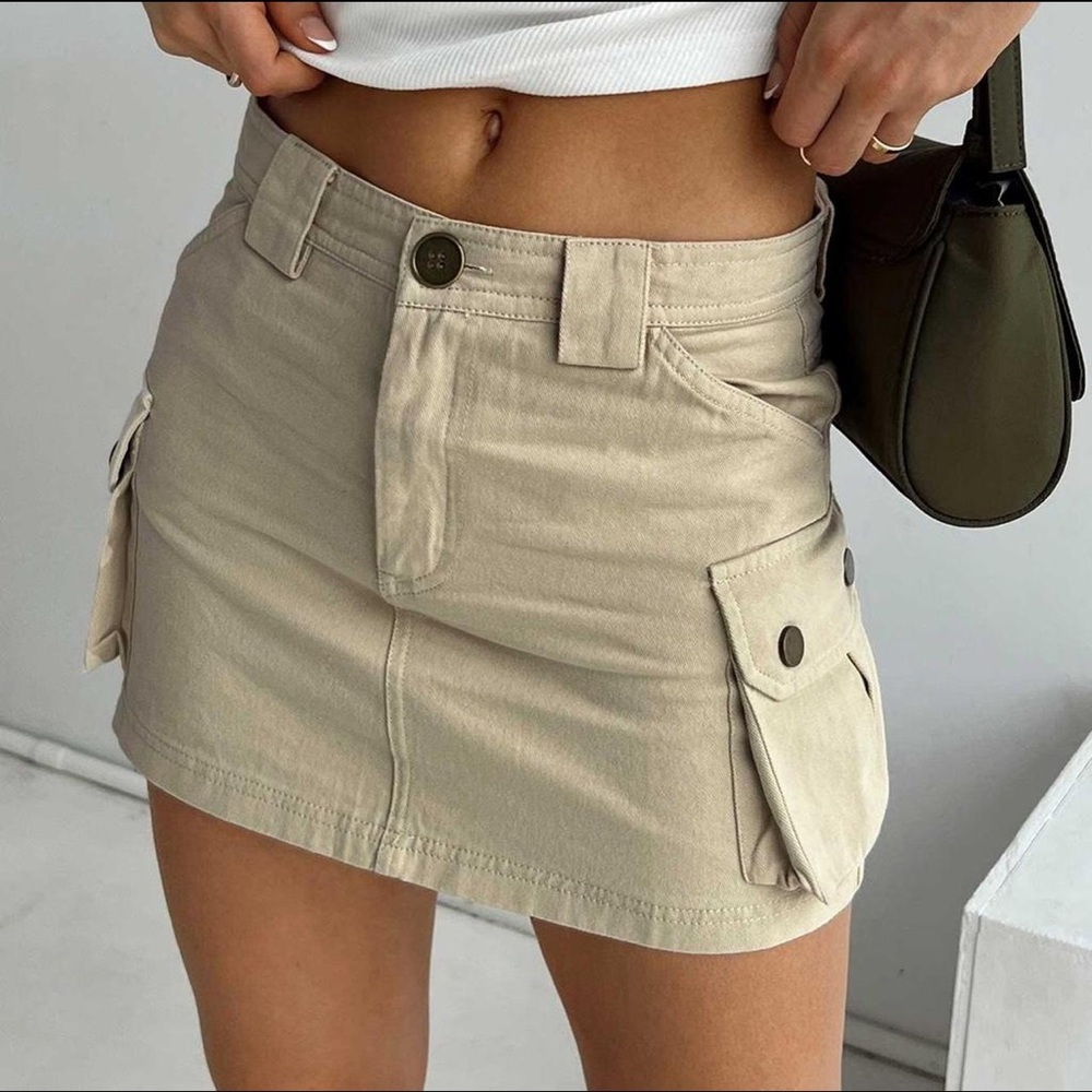 NWT Princess Polly Tan Cargo Skirt